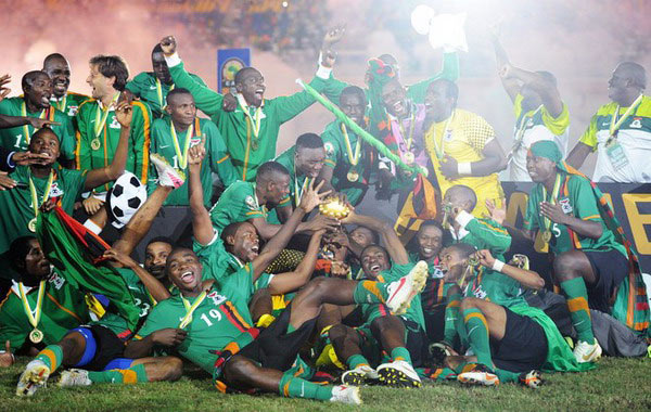 队友亲自辟谣！库兹马：我不记得字母哥和我们开过会