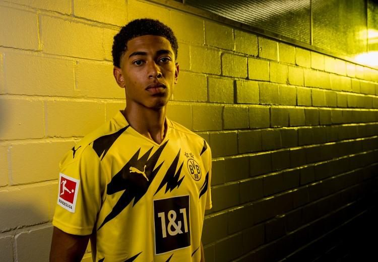 博主：梅西不是突然造访诺坎普的，阿根廷队正在西班牙集训