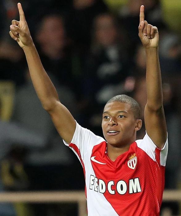 韩国杯战报：李昇祐加时赛制胜+染红，全北2-1光州夺冠