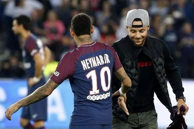 凯恩：英格兰队的新领袖是贝林厄姆、萨卡、格伊、赖斯和我